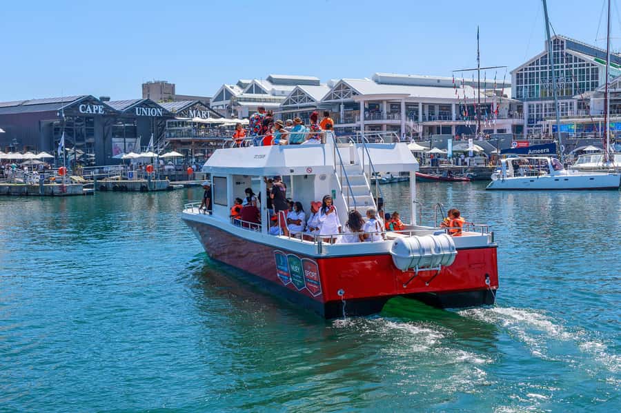 30min V&A Waterfront Harbour Cruise Cape Town - Key points to know before boarding