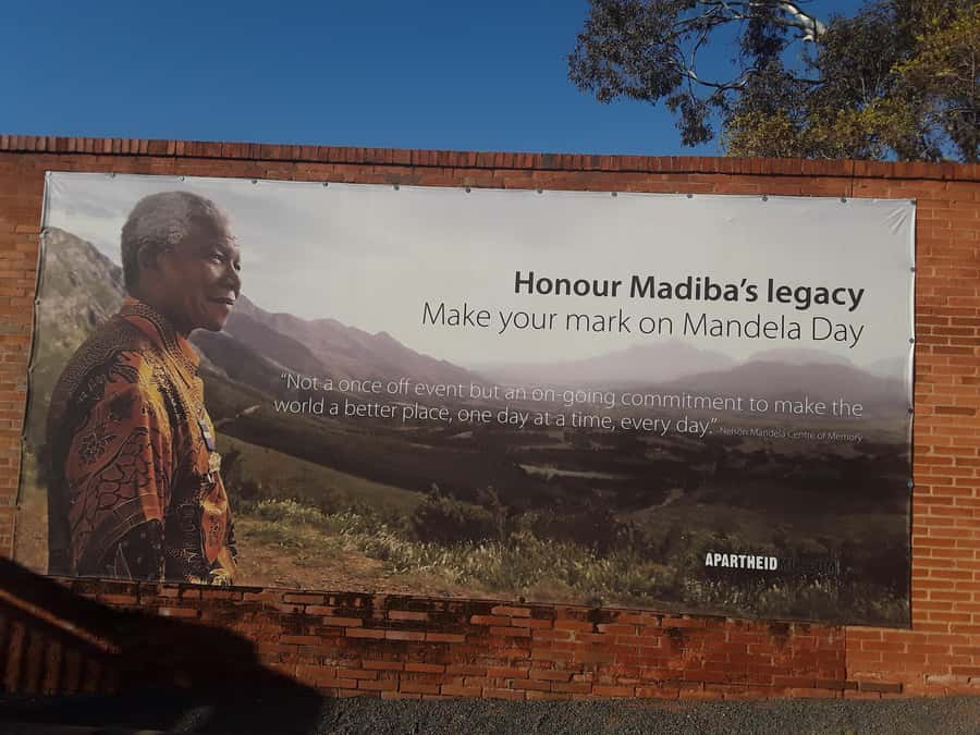 Apartheid museum and Soweto. 5 hours Private tour. - Mandela’s House and the 20-minute photo stop