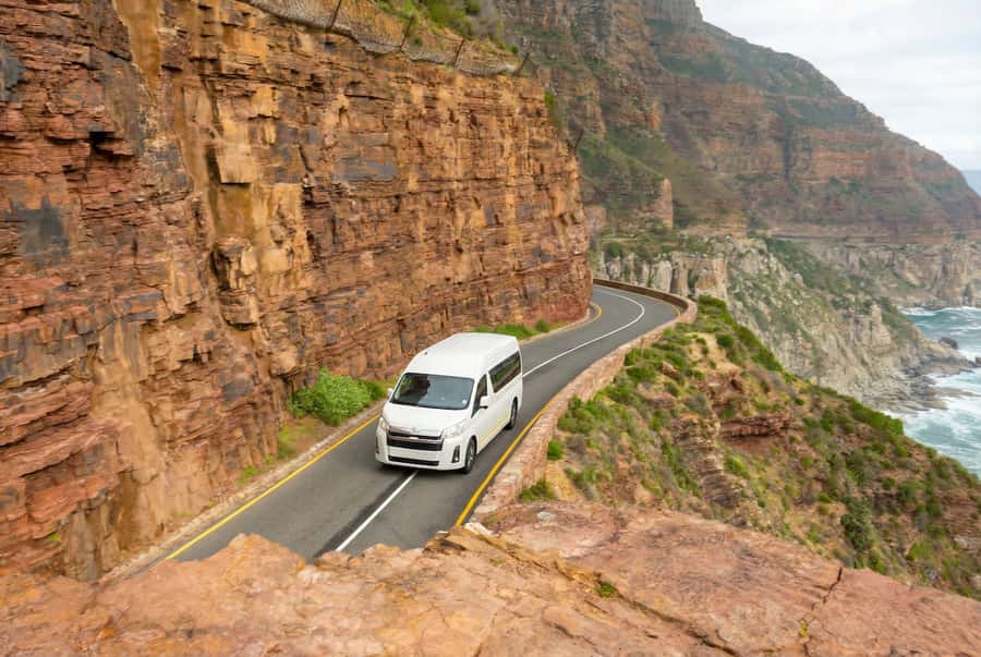 Best of the Cape Peninsula & Wine Route with Wine Tasting - Guides can make the packed schedule work