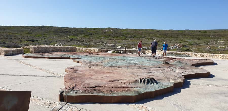 Cape Agulhas: Private Day Tour to Africa's Southernmost Tip. - Crossing the Overberg on the Outbound Route