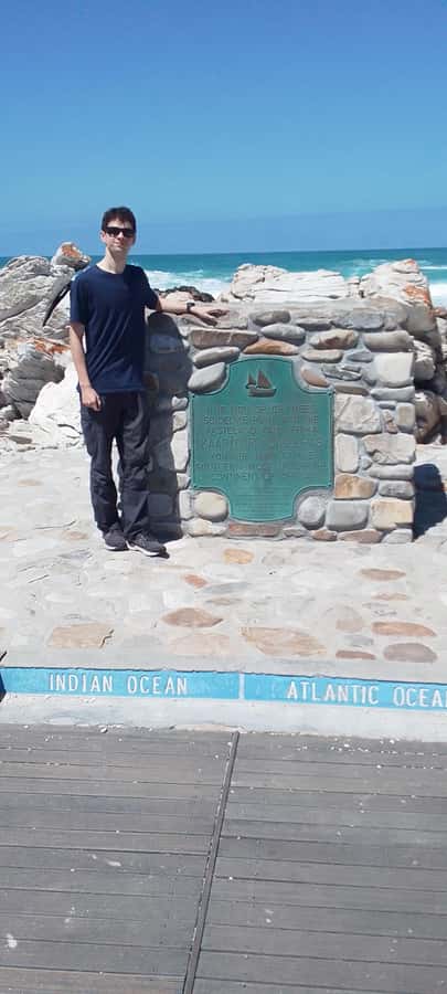 Cape Agulhas Southern Most Tip of the African continent Tour - Clarence Drive and the mountain-road views