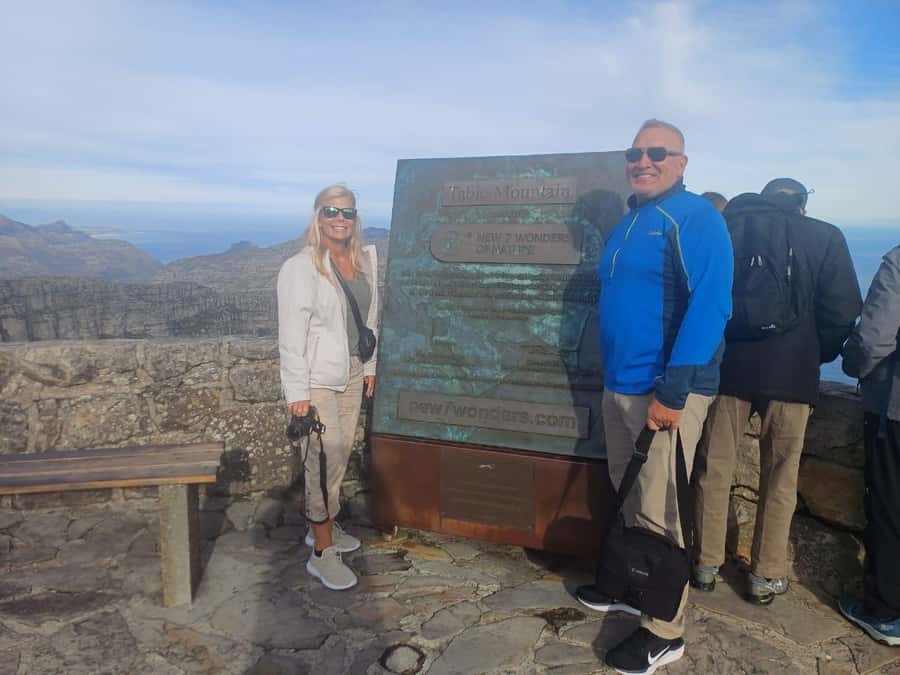 CAPE OF GOOD HOPE & PENGUIN,BOKAAP,SEALS,MUIZENBERG,FULLDAY - Noordhoek coffee and the road toward Cape Point