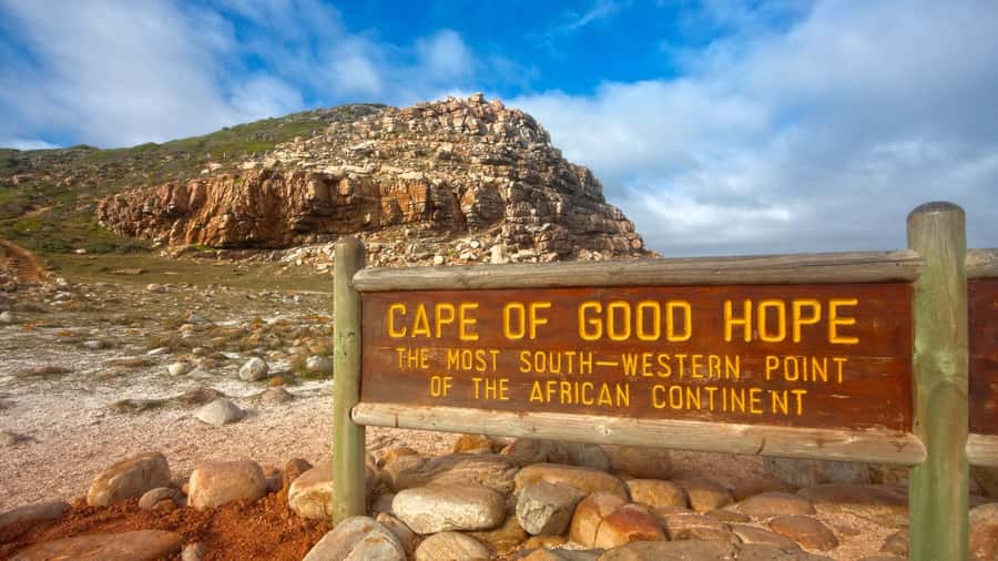 Cape of Good Hope: Sightseeing and African Penguins Tour - Coffee and a pause at Noordhoek Farm Village