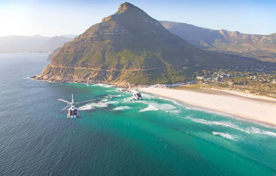 Cape Town: 12 Apostles Scenic Helicopter Flight - The 16-minute route over Table Mountain
