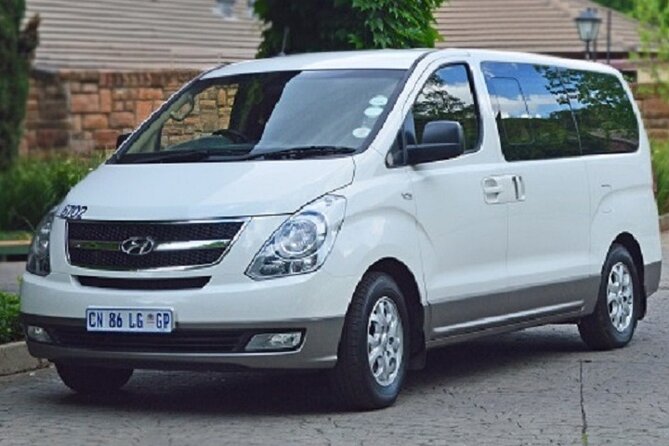 Cape Town Airport Private Arrival Transfer - A comfortable half-hour to one-hour ride