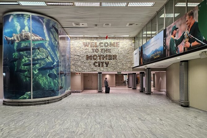 Cape Town Airport Transfers - Meeting your driver at Cape Town International Airport
