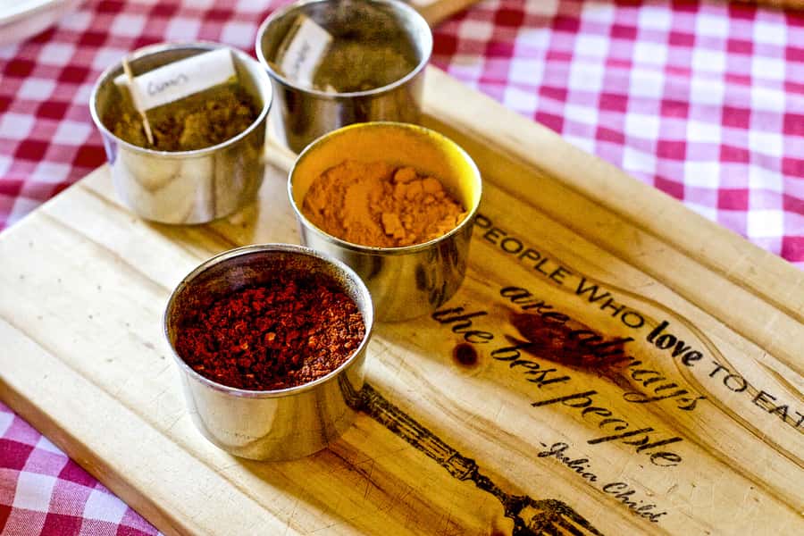 Cape Town: Cape Malay Cooking Class in Bo-Kaap - Entering a Bo-Kaap family kitchen