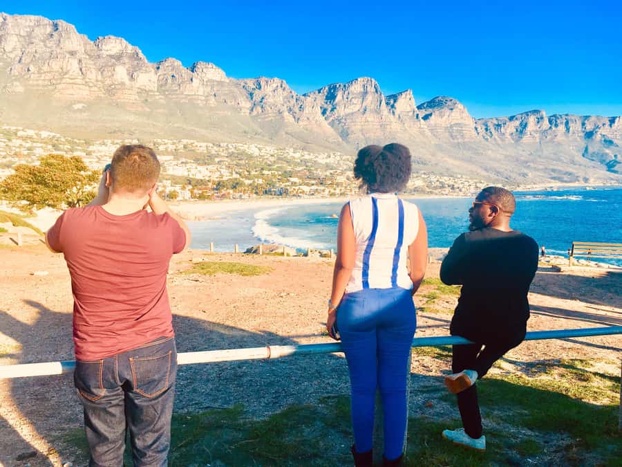 Cape Town: Cape of Good Hope & Penguins Full-Day Guided Tour - Muizenberg’s beach huts and the final Bo-Kaap stop