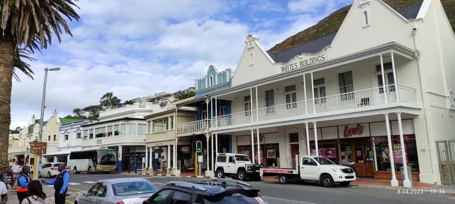 Cape Town: Cape of Good Hope, Seals and Penguins Day Tour - The ostrich farm stop
