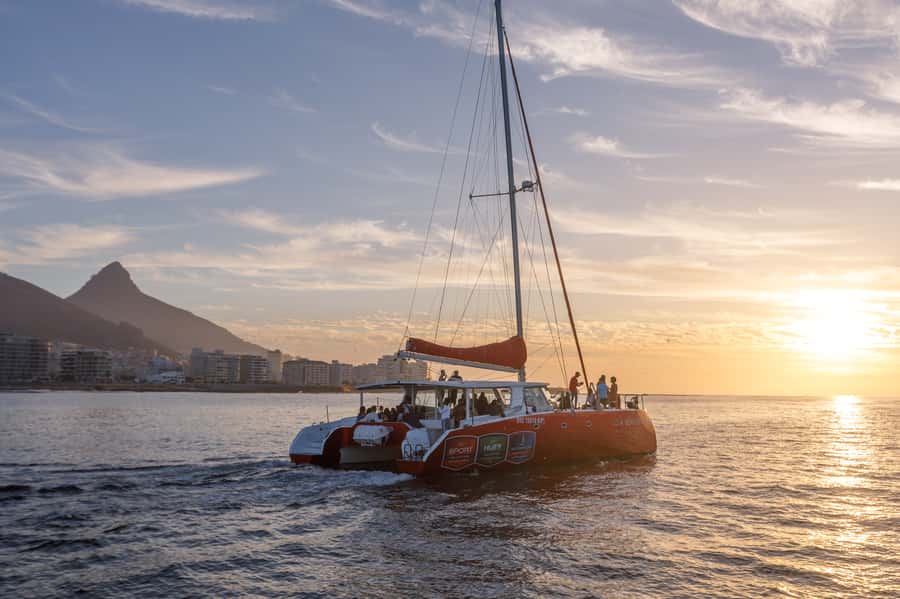 Cape Town: Catamaran Champagne Sunset Cruise - Leaving the V&A Waterfront for the open Atlantic