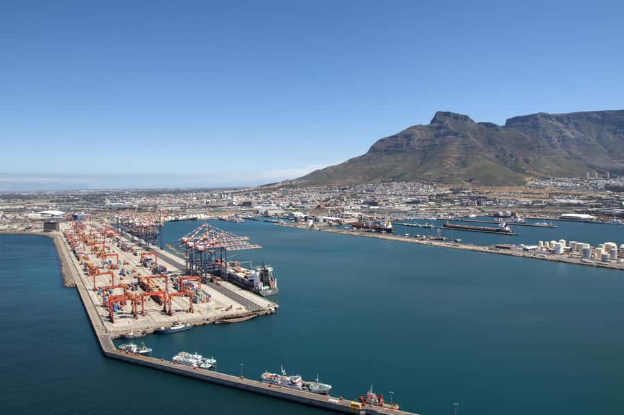 Cape Town City Center Helicopter Flight - 12Min - What the pilot adds