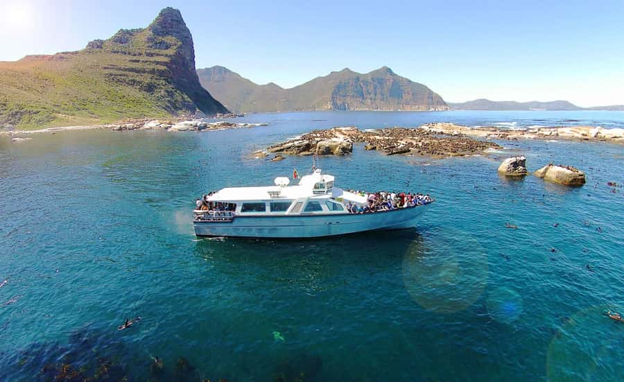 Cape Town: City Explorer Pass with Classic Bus Ticket - Cruises around the Waterfront and canal