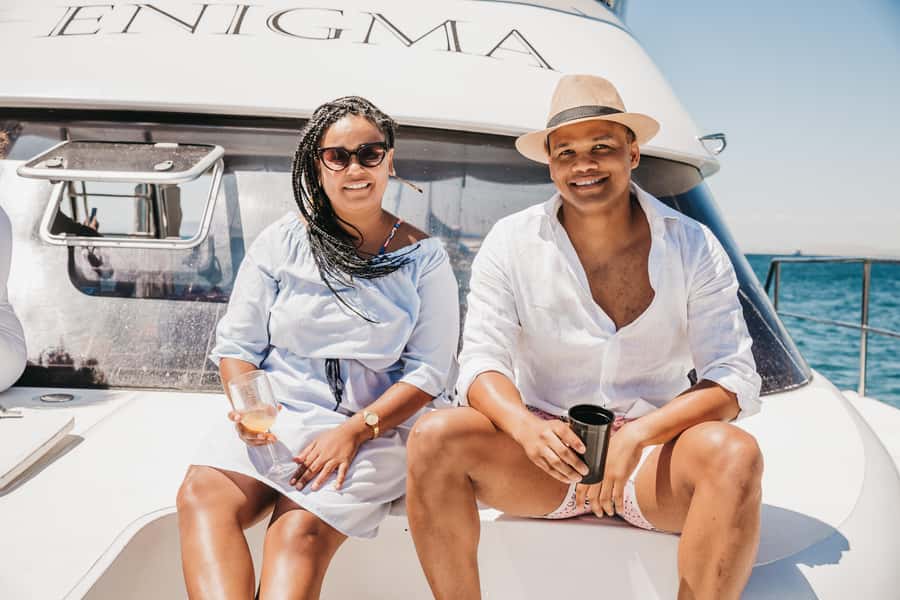 Cape Town: Coastal Cruise & 2-Course Lunch Combo - City Grill or The Raj for lunch