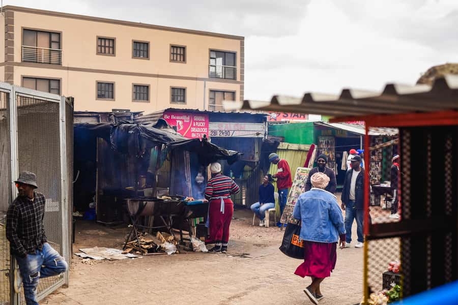 Cape Town: Cultural Bicycle Tour in Khayelitsha Township - Traffic, hills, and the pace of the outing
