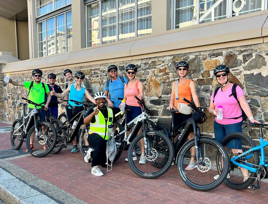 Cape Town: E-Bike City Tour - Green Point Park, the stadium, and the lighthouse
