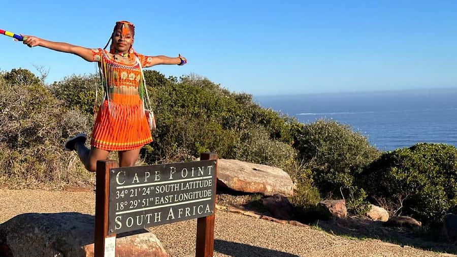 Cape Town: Full-Day Kirstenbosch, Bo-Kaap, and Penguins Tour - Muizenberg, St James, and Kalk Bay