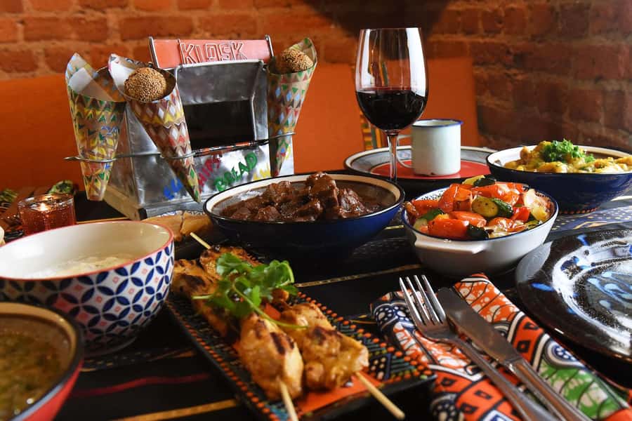 Cape Town: Gold Restaurant Spice Experience with Wine - The evening begins with bubbly and African rhythm