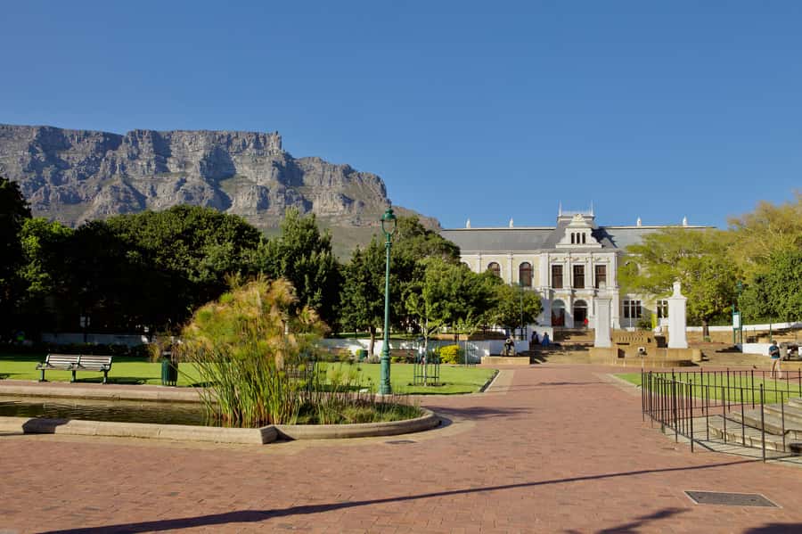 Cape Town: Guided Half-Day City Tour with Table Mountain - Table Mountain or the view from Table View