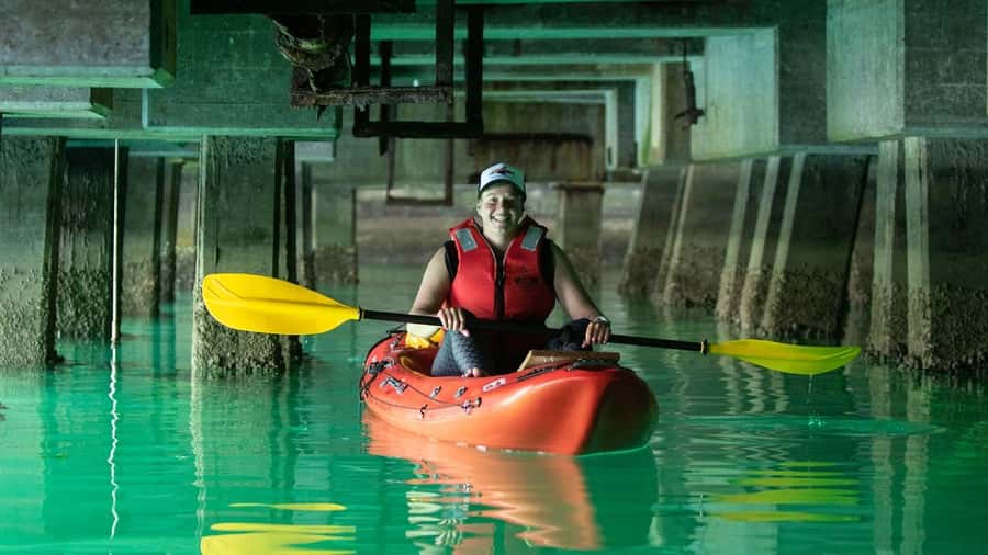 Cape Town: Guided Kayak Tour - Getting started at the Hout Bay meeting point