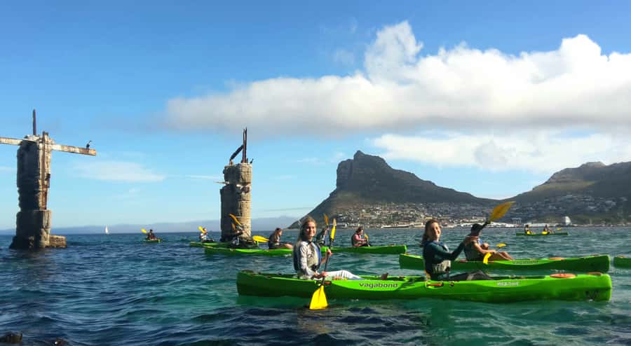 Cape Town: Guided Kayaking in Hout Bay - What to wear and bring