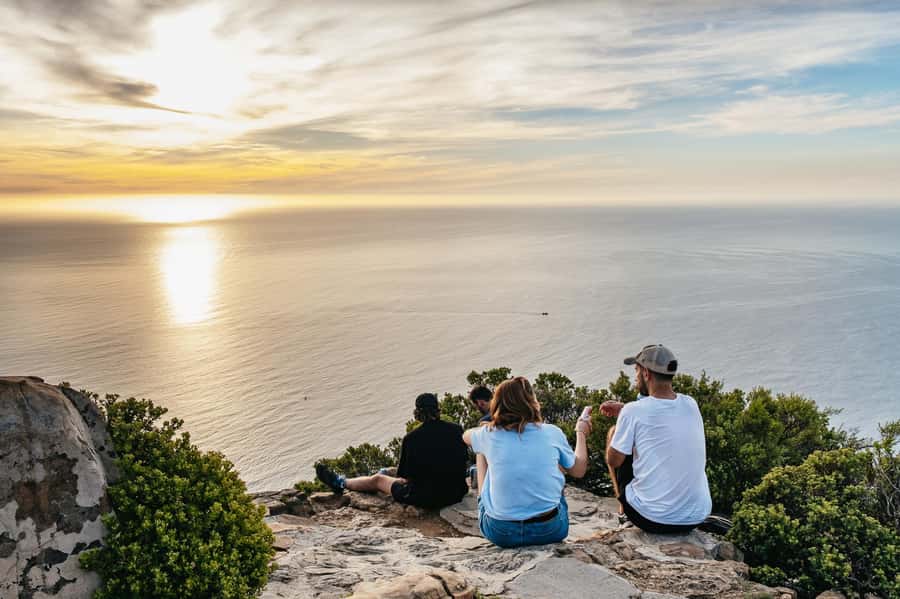 Cape Town: Guided Lion's Head Hike at Sunrise or Sunset - Starting at Signal Hill Road