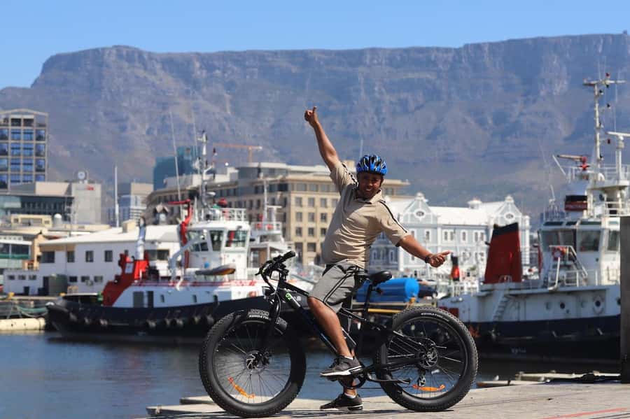 Cape Town: Half-Day e-Bike City Tour - The route from Cape Town pickup to the first landmarks