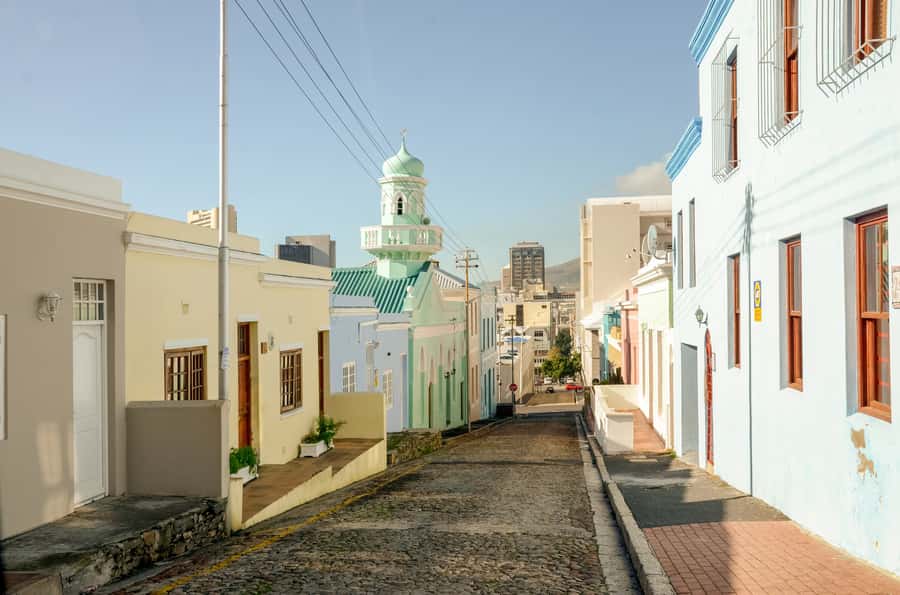 Cape Town: Half Day Table Mountain and Cape Town City Tour - Diamonds, gold, and the working craft behind the shine