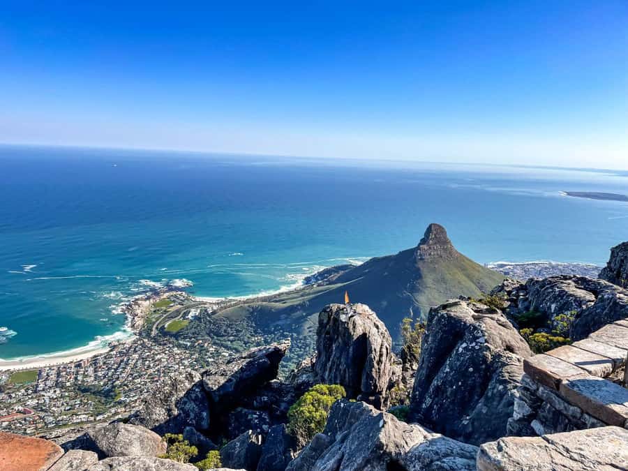 Cape Town: Half Day Table Mountain and Cape Town City Tour - Bo-Kaap, where color carries a complicated story
