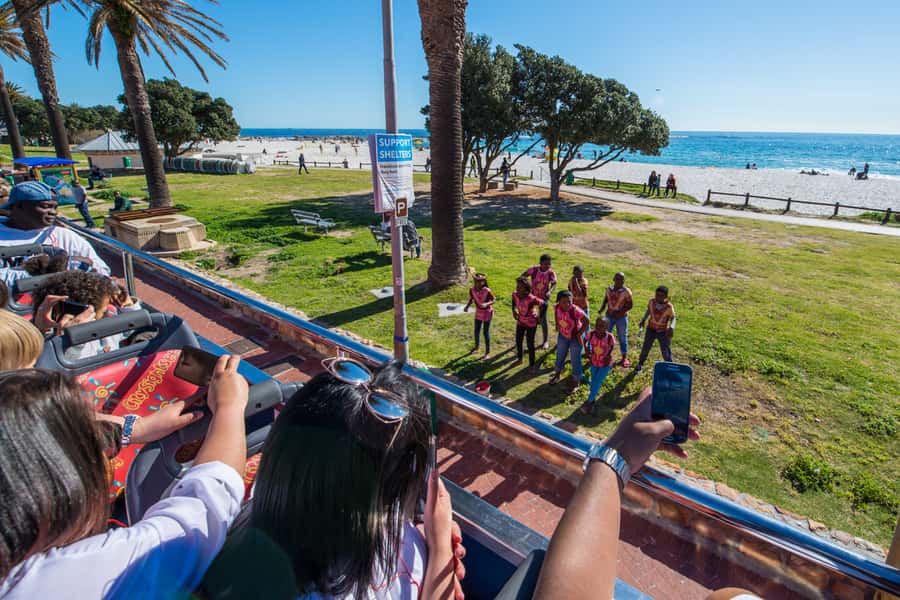 Cape Town: Hop-On Hop-Off Bus Tour with Optional Cruise - The red route gives you your first map of the city
