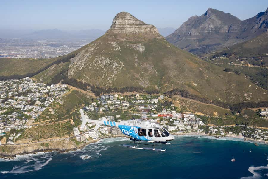 Cape Town: Hopper Helicopter Flight - Green Point stadium from above