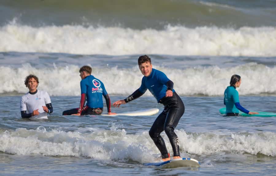 Cape Town:Learn to surf with the best view of Table Mountain - Key points to know before booking