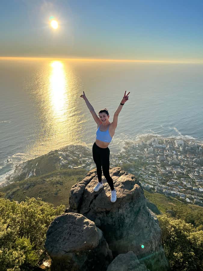 Cape Town: Lion's Head Hike sunrise and sunset (MGG) - Practical packing for sunrise or sunset