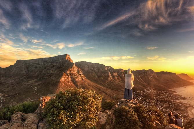 Cape Town: Lion's Head Sunset Hike - The descent after the last light