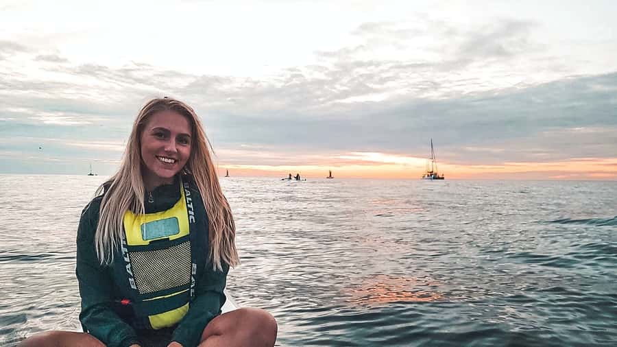Cape Town: Marine Life Kayak Tour From the V&A Waterfront - What Two Hours Really Feels Like