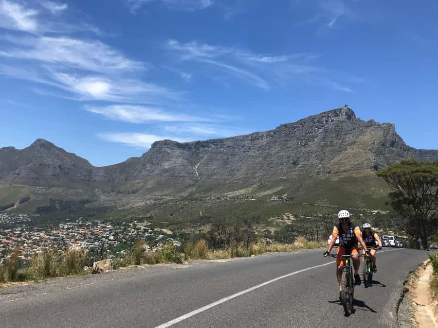 Cape Town: Mountain Biking Trip along Table Mountain - The upper slopes and the first big views