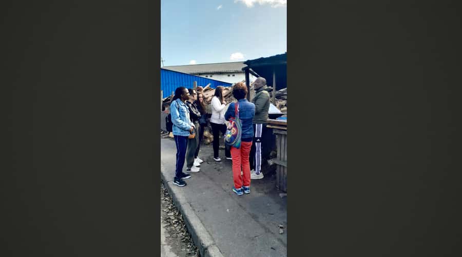 Cape Town: Nathi Langa Township Walking Tour - Meeting Nathi or Zuzie at Guga S’thebe