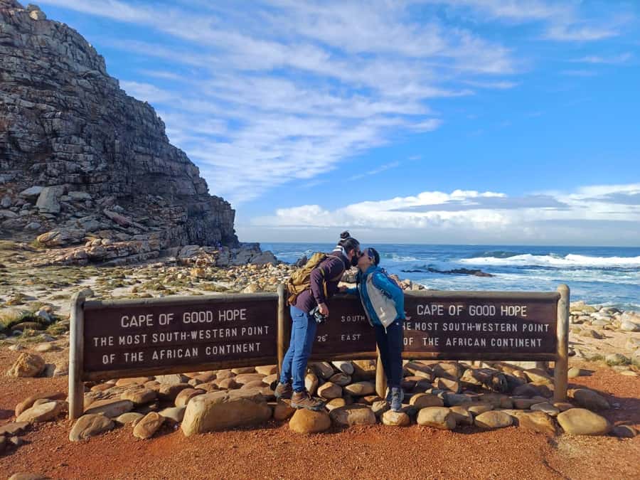 Cape Town: Penguins and Cape of Good Hope Sunset Tour - Simon’s Town and the road to Boulders