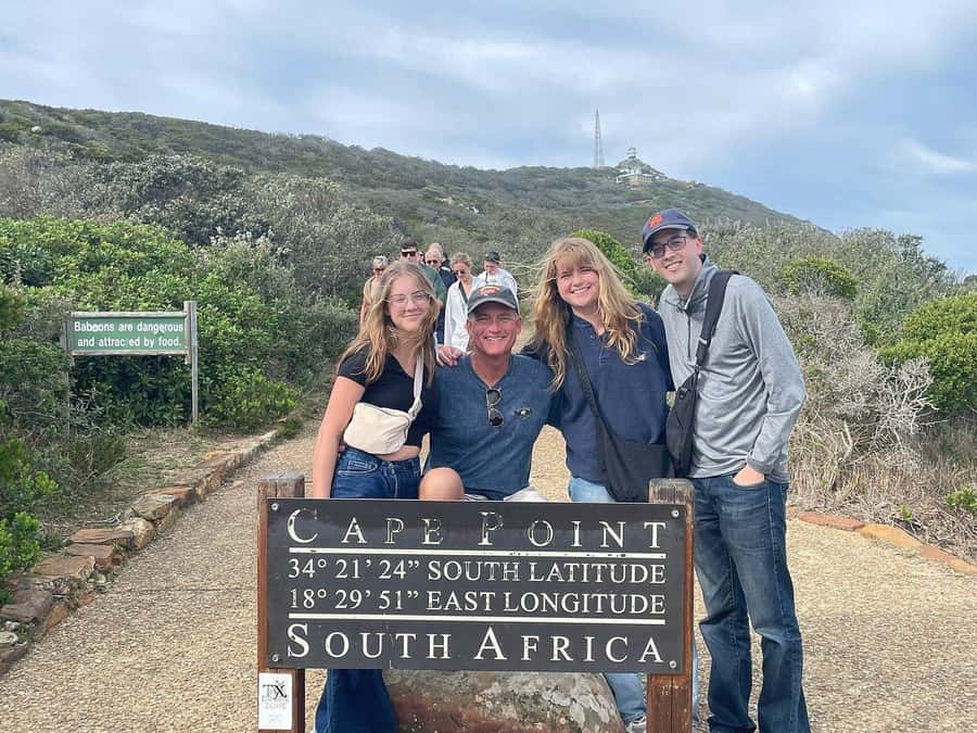 Cape Town: Penguins & Cape of Good Hope Day Tour with Pickup - Key points at a glance