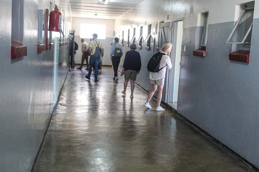 Cape Town: Robben Island ferry ticket plus Guided Tour - Nelson Mandela’s cell
