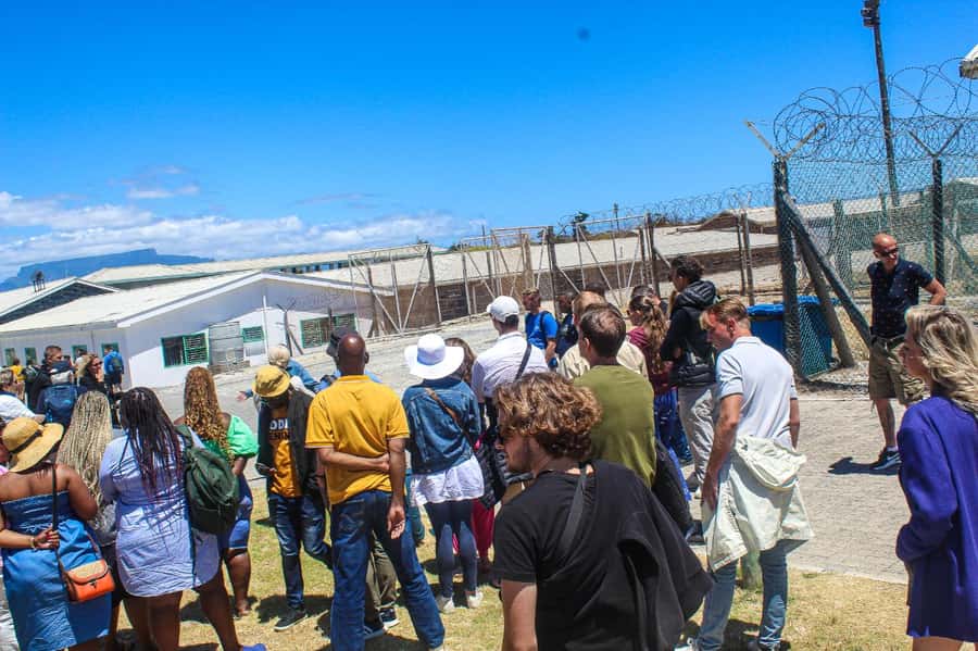 Cape Town: Robben Island ferry ticket plus Guided Tour - Returning to Cape Town