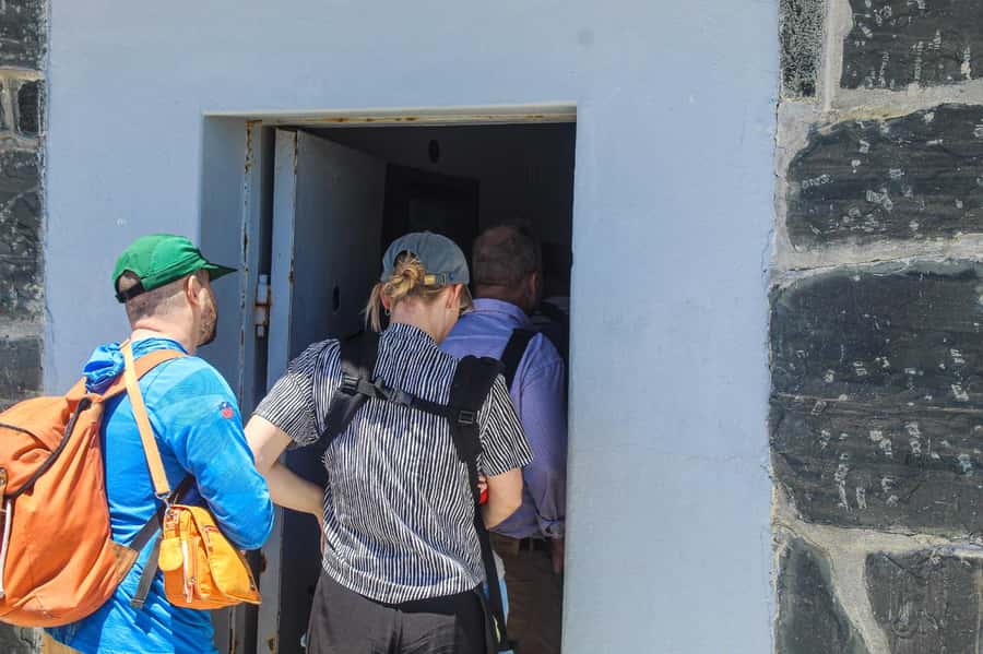 Cape Town: Robben Island Guided Tour ticket & guided tour - How four hours feels on the ground