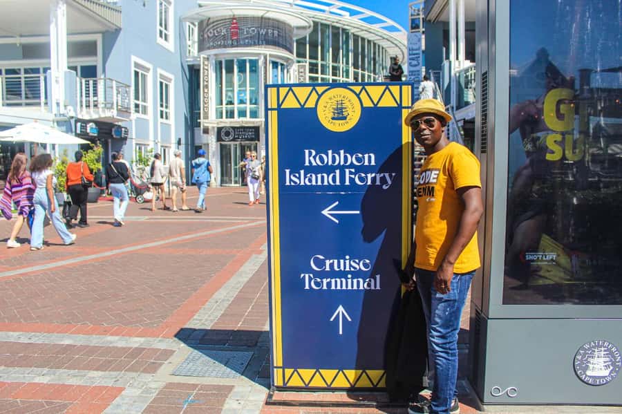 Cape Town: Robben Island Guided Tour ticket & guided tour - The 30-minute ferry across Table Bay