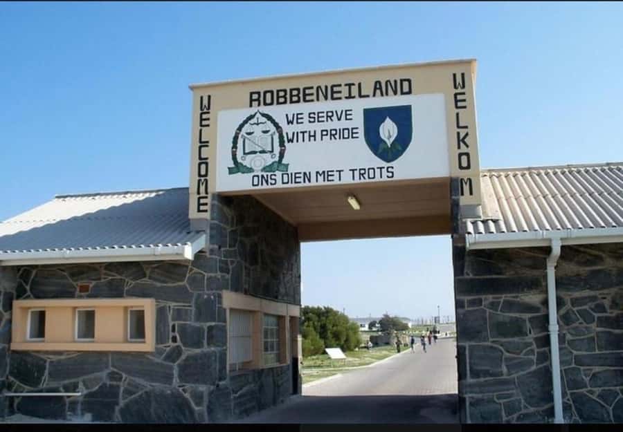 Cape Town: Robben Island Tour Tickets and V&A Waterfront - What I would prepare before departure