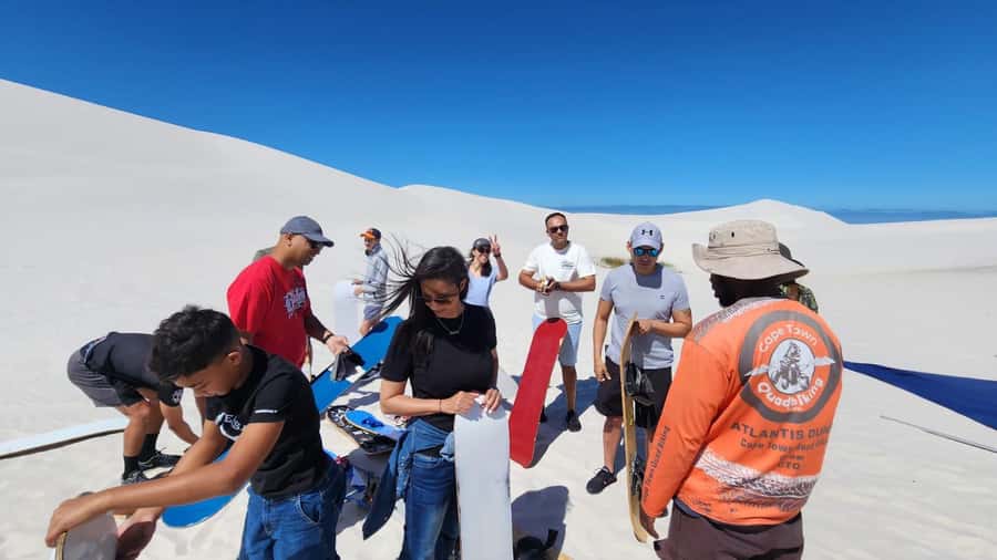 Cape Town: Sand Dunes 4x4 Sandboarding Tour - Key points at a glance