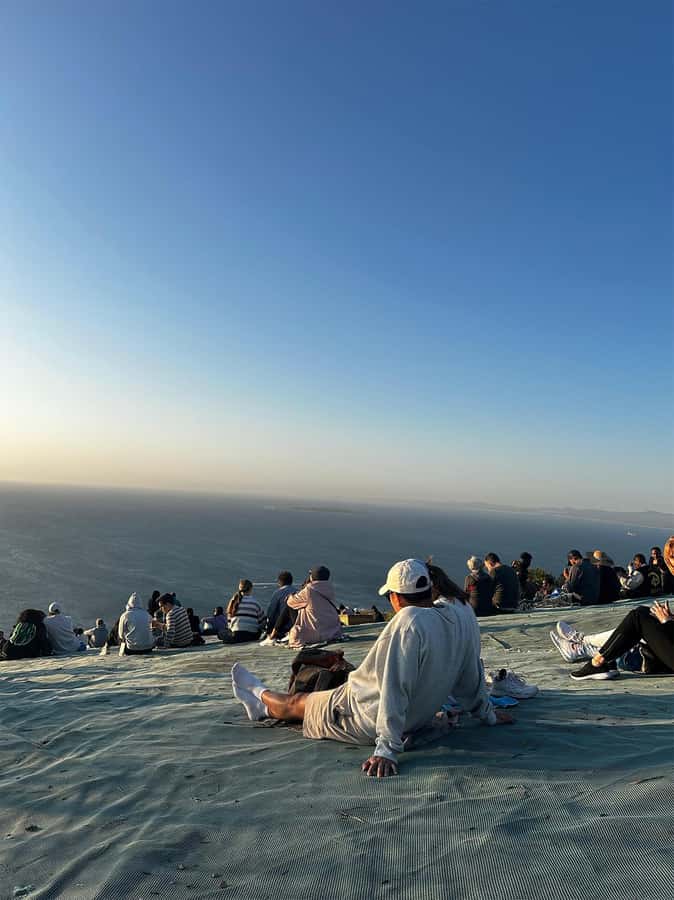 Cape Town: Sunset Bus Tour with Picnic on Signal Hill - Key points to know before you book