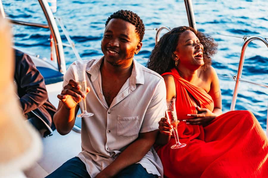 Cape Town: Sunset Catamaran Cruise on Table Bay with Bubbles - Music, crew, and the social mood