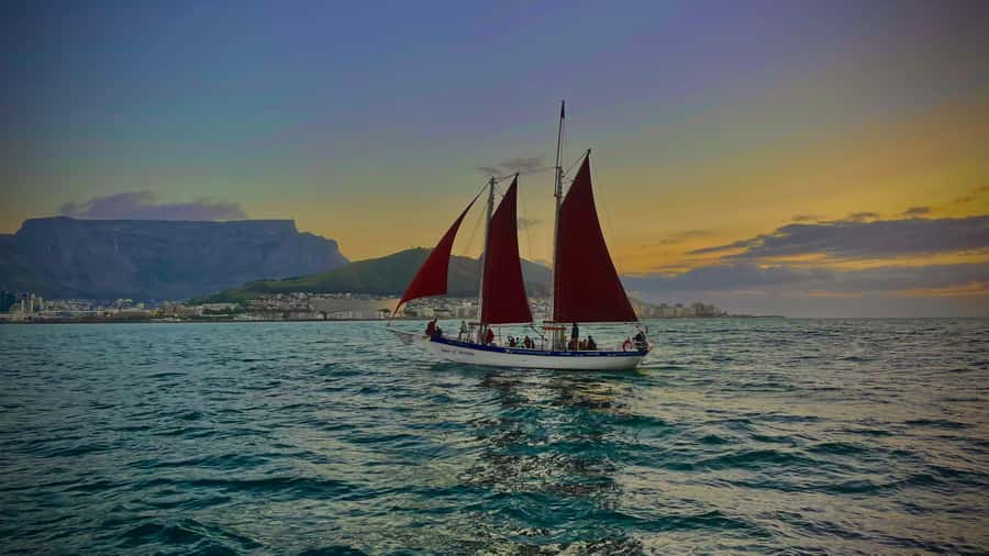 Cape Town: Sunset Cruise from V&A Waterfront with Bubbly - Sailing toward Milnerton lighthouse