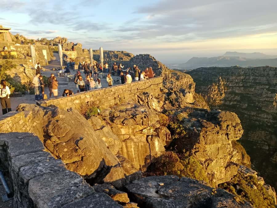 Cape Town: Table Mountain Half-Day Tour with Cable Car Ride - What the AFROGEM stop adds