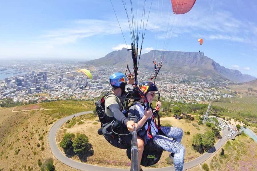Cape Town: Tandem Paragliding Adventure - Key points at a glance