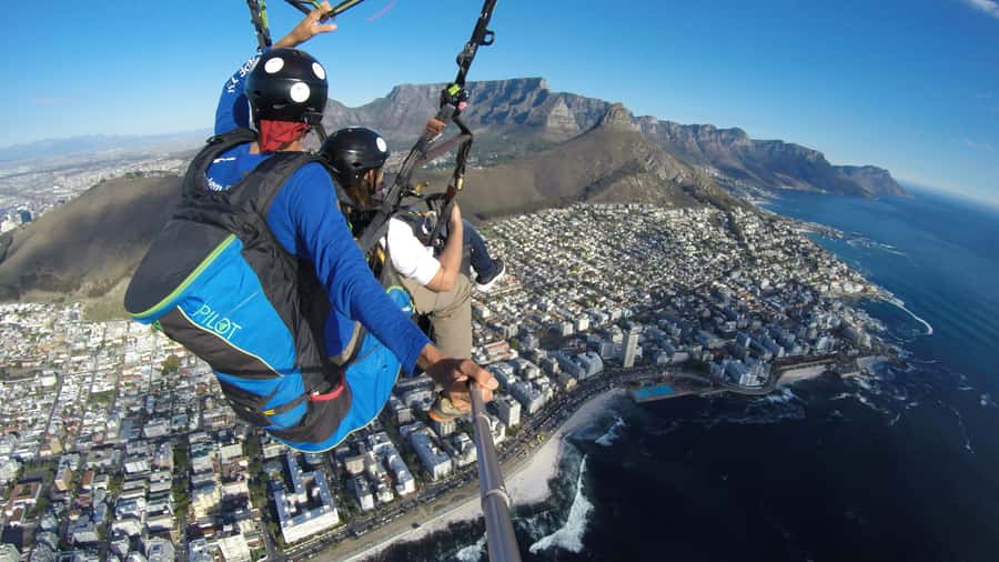 Cape Town: Tandem Paragliding Flight with the Experts - What the pilot does, and what you do
